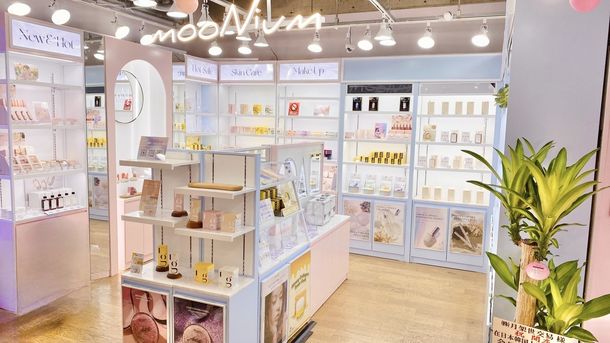 新大久保「SKIN GARDEN」2Fに韓国コスメ販売店「mooNium(ムニウム)」がOPEN！ – 株式会社 月架世交易